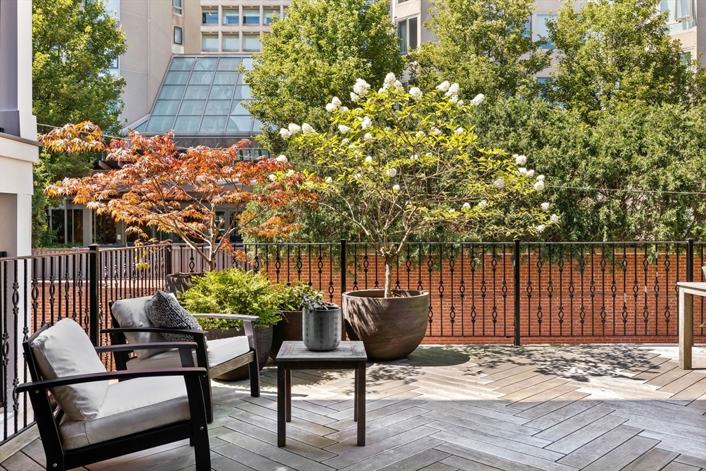 117 St Botolph Street, Unit 1 Boston, MA 02115 - Photo 9 of 23