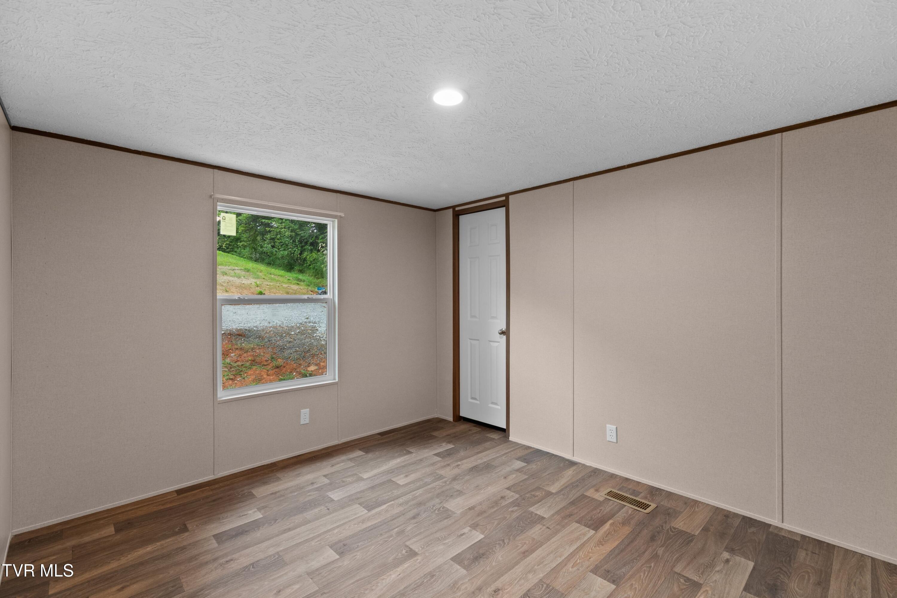 814 Pullen Road Whitesburg, TN 37891 - Photo 17 of 27 017-814PullenRoad-Whitesburg-TN-37891-SM