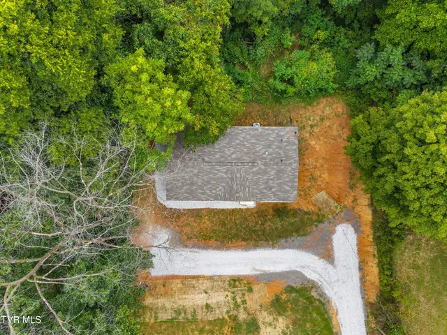 $219,900 | 814 Pullen Road, Whitesburg, TN 37891