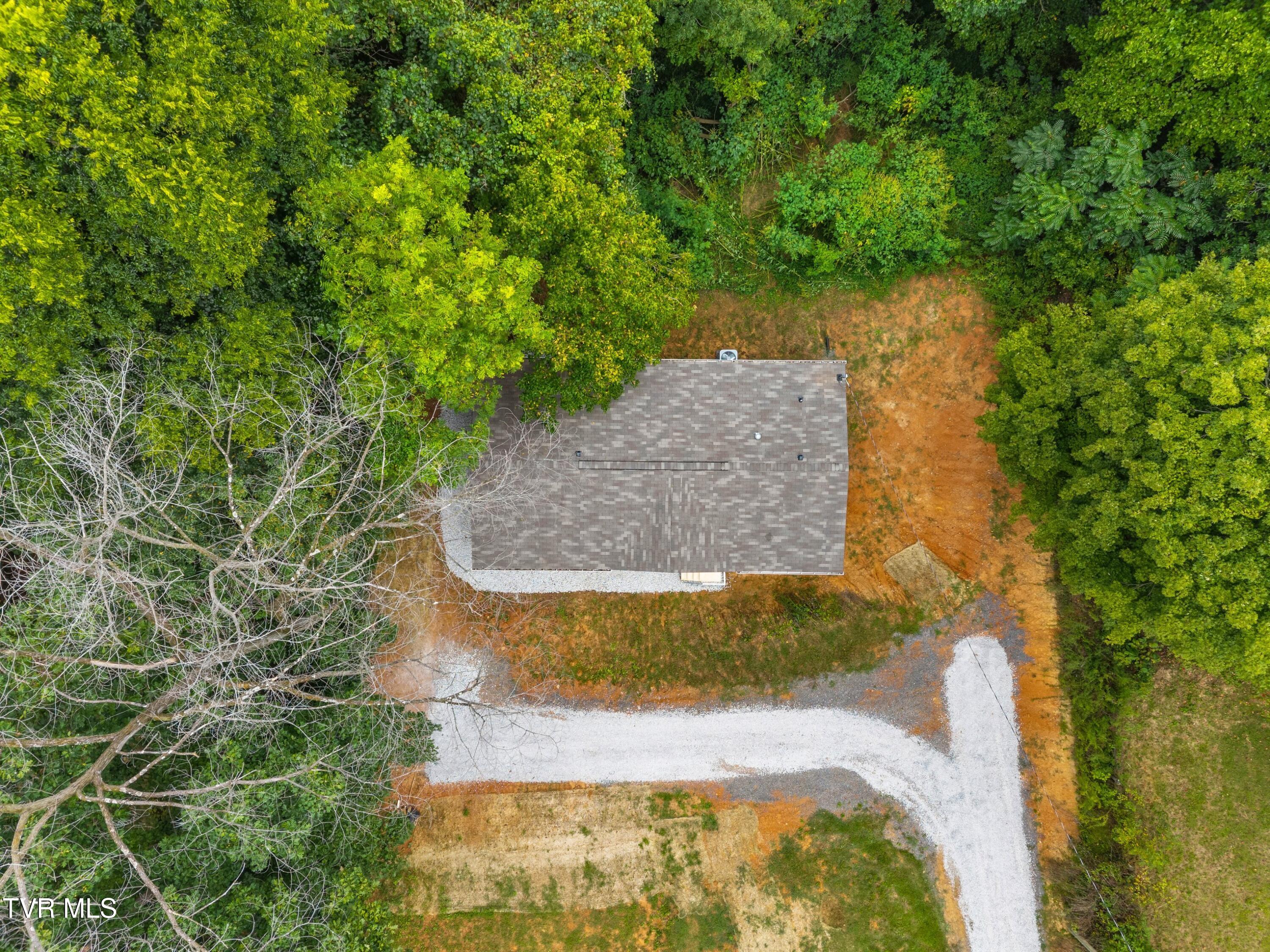 814 Pullen Road Whitesburg, TN 37891 - Photo 24 of 27 024-814PullenRoad-Whitesburg-TN-37891-SM