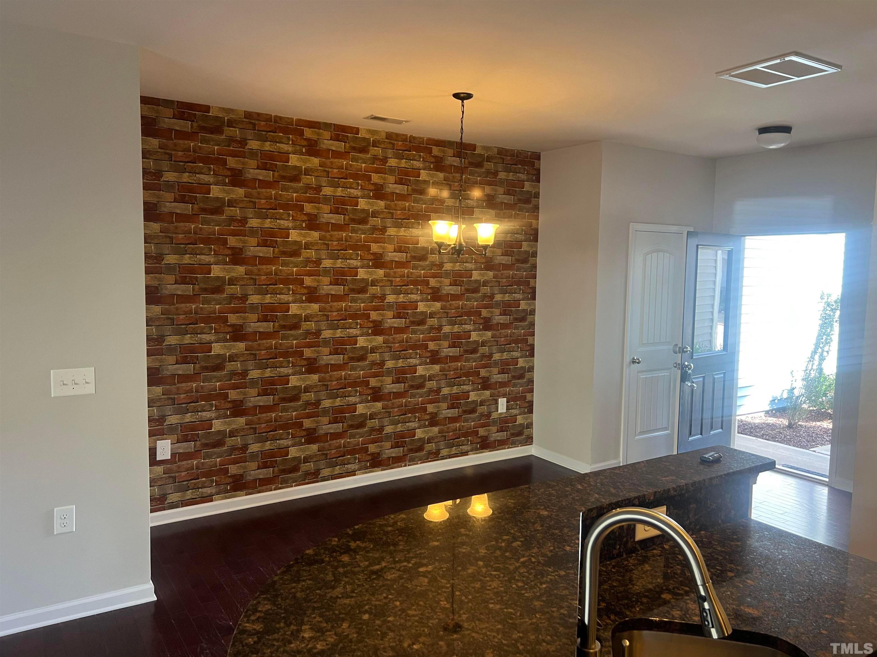 108 Comptonfield Drive Durham, NC 27703 - Photo 4 of 18 Photo #4