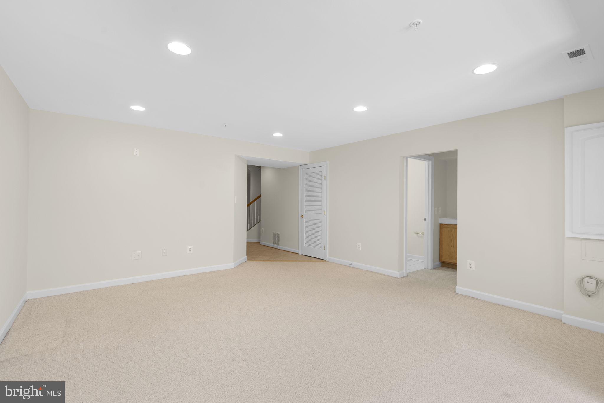 10 Rockingham Court Germantown, MD 20874 - Photo 34 of 41