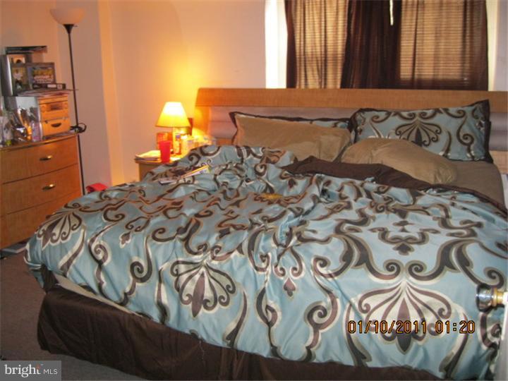 251 Maypole Road Upper Darby, PA 19082 - Photo 5 of 8 Bedroom