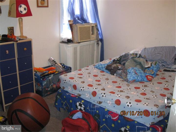 251 Maypole Road Upper Darby, PA 19082 - Photo 6 of 8 Bedroom