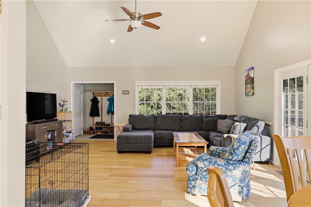 141 Laurel Ridge Lane North Kingstown, RI 02852 - Photo 10 of 35