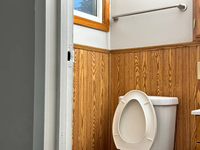 $160,000 | 433 Lakewood Boulevard, Park Forest, IL 60466