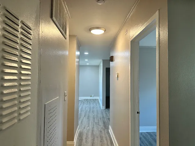 $160,000 | 433 Lakewood Boulevard, Park Forest, IL 60466