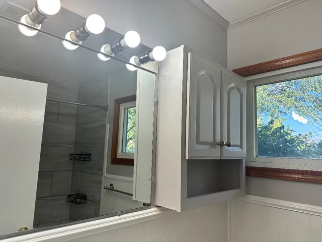 $160,000 | 433 Lakewood Boulevard, Park Forest, IL 60466