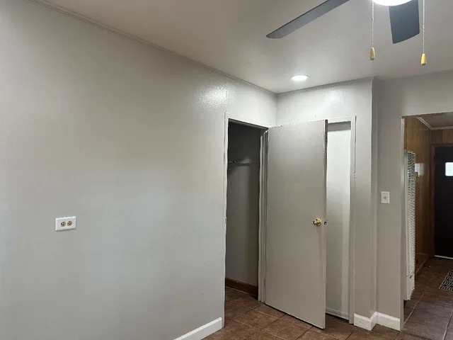 $160,000 | 433 Lakewood Boulevard, Park Forest, IL 60466