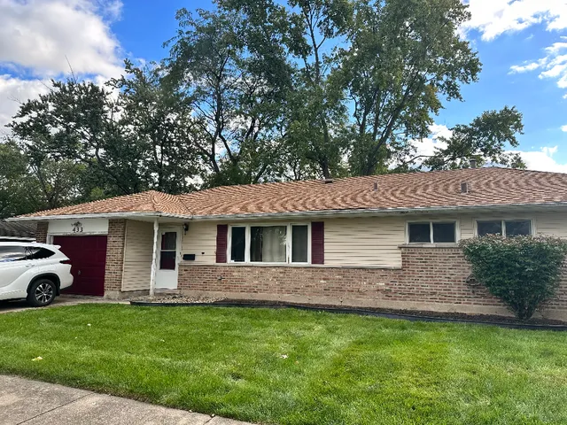 $160,000 | 433 Lakewood Boulevard, Park Forest, IL 60466