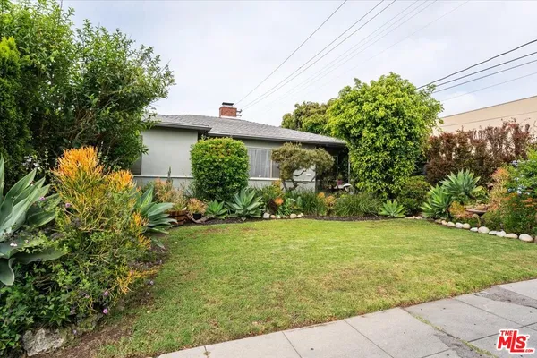 $1,995,000 | 2210 24th Street, Santa Monica, CA 90405