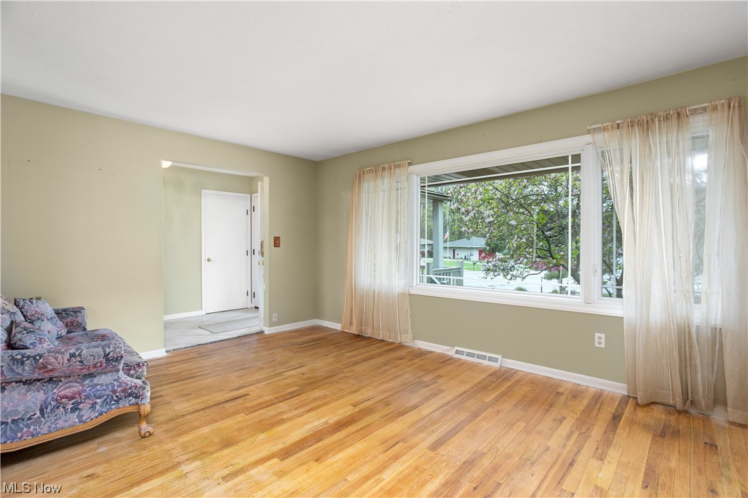 5610 Rousseau Drive Parma, OH 44129 - Photo 10 of 33 Gallery Image 10