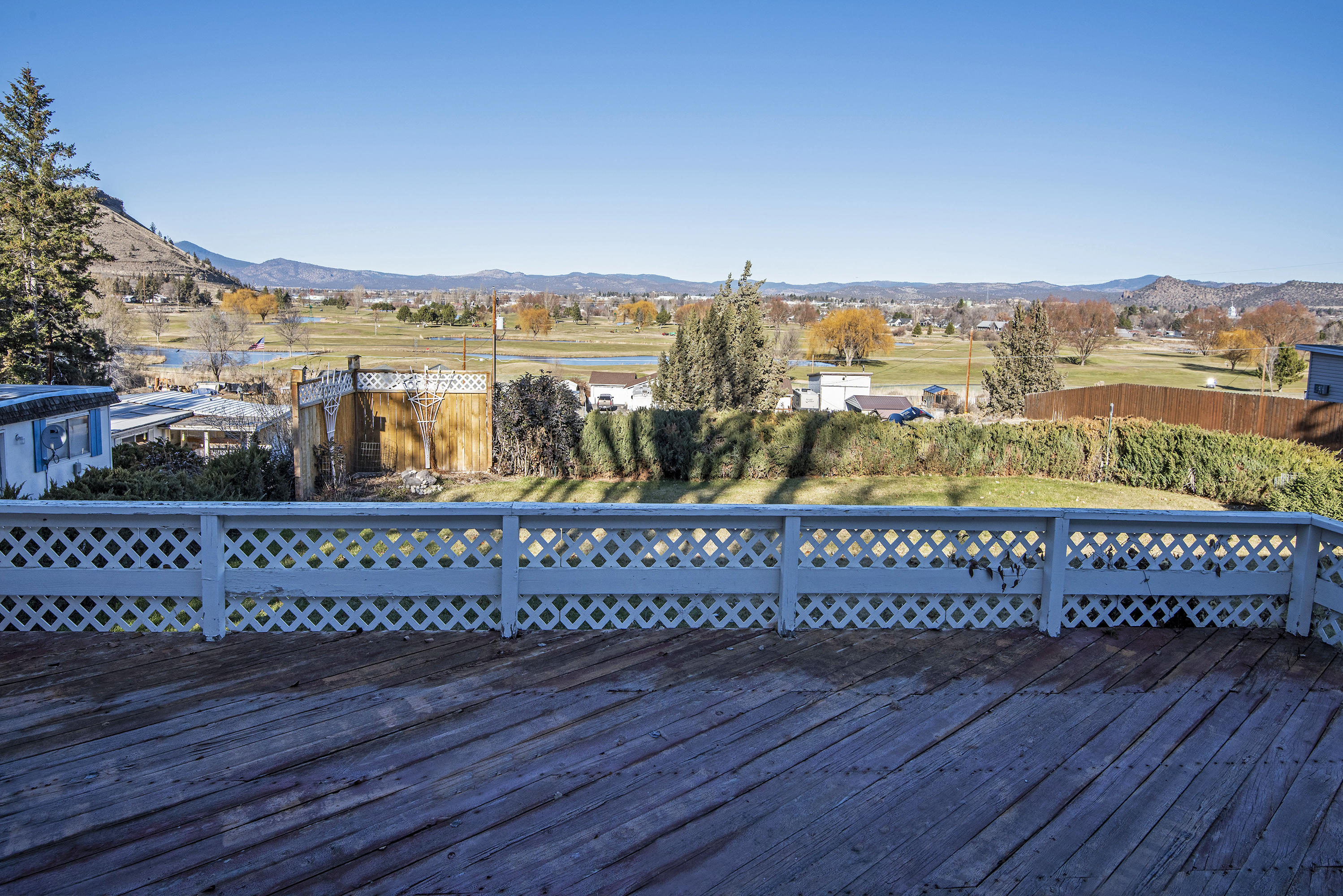 974 Southwest Crestview Road Prineville, OR 97754 - Photo 37 of 38 DSC_0902