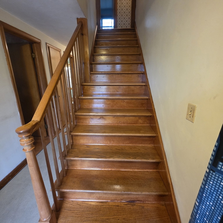 30 Woodcrest Road Springfield, MA 01129 - Photo 18 of 20