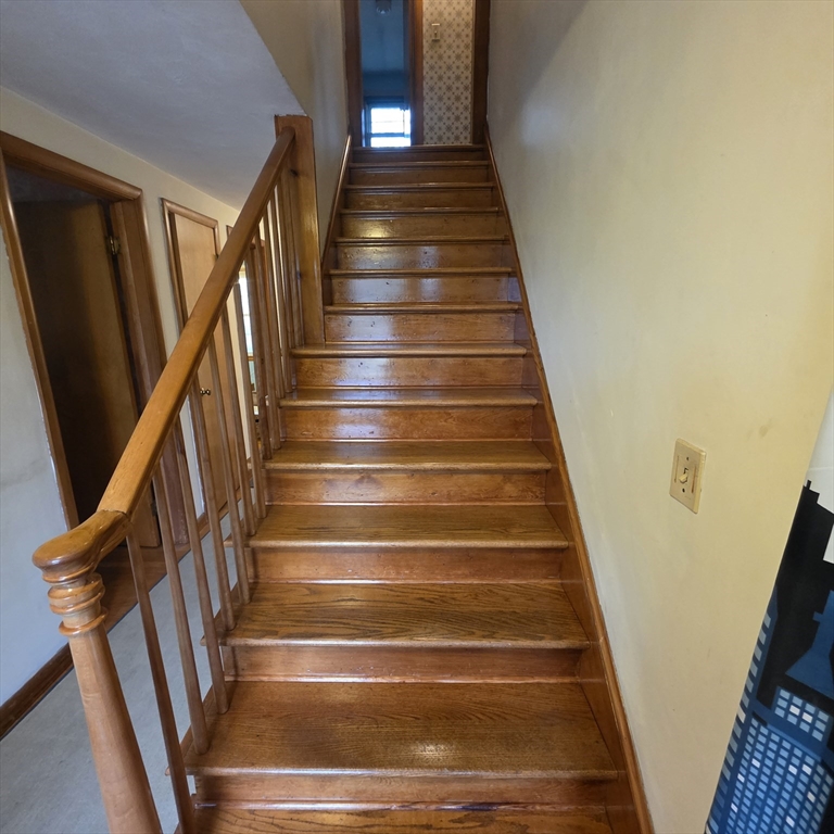 30 Woodcrest Road Springfield, MA 01129 - Photo 6 of 20