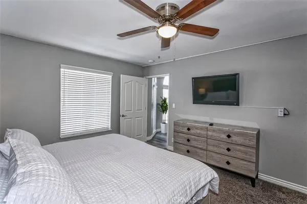 $3,500 | 17859 Yucca Street, Hesperia, CA 92345