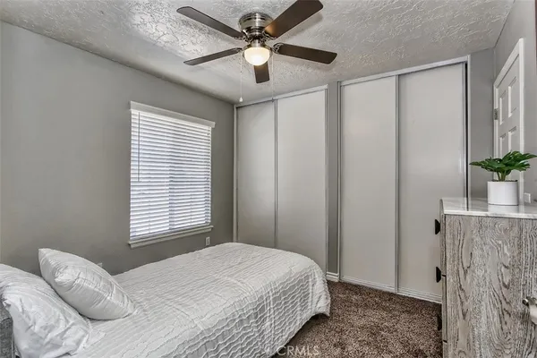 $3,500 | 17859 Yucca Street, Hesperia, CA 92345