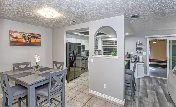 $3,500 | 17859 Yucca Street, Hesperia, CA 92345