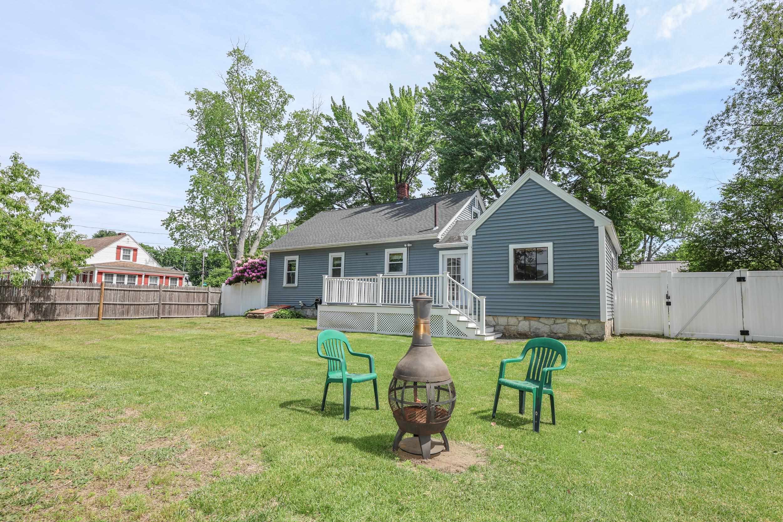 78 Candia Road Manchester, NH 03109 - Photo 14 of 56