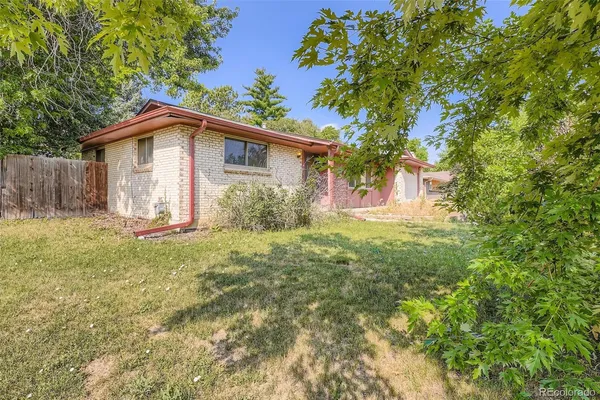 $559,500 | 12576 West 7th Avenue, Lakewood, CO 80401