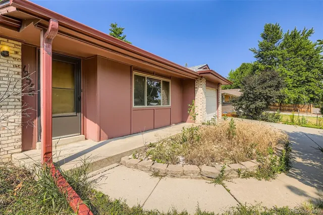 $560,000 | 12576 West 7th Avenue, Lakewood, CO 80401