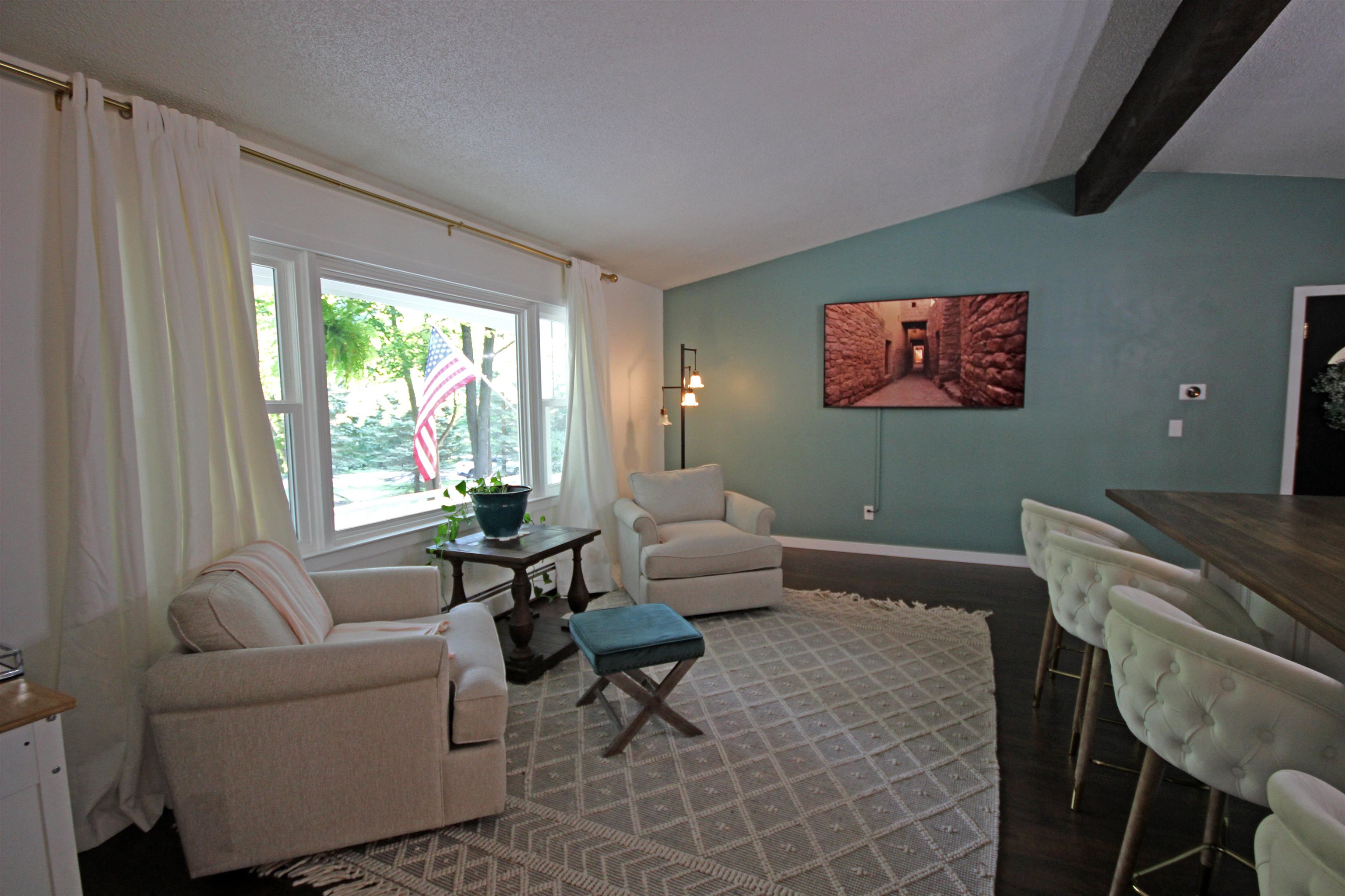 571 Bass Lake Road Traverse City, MI 49685 - Photo 11 of 89 1916256-10.JPG