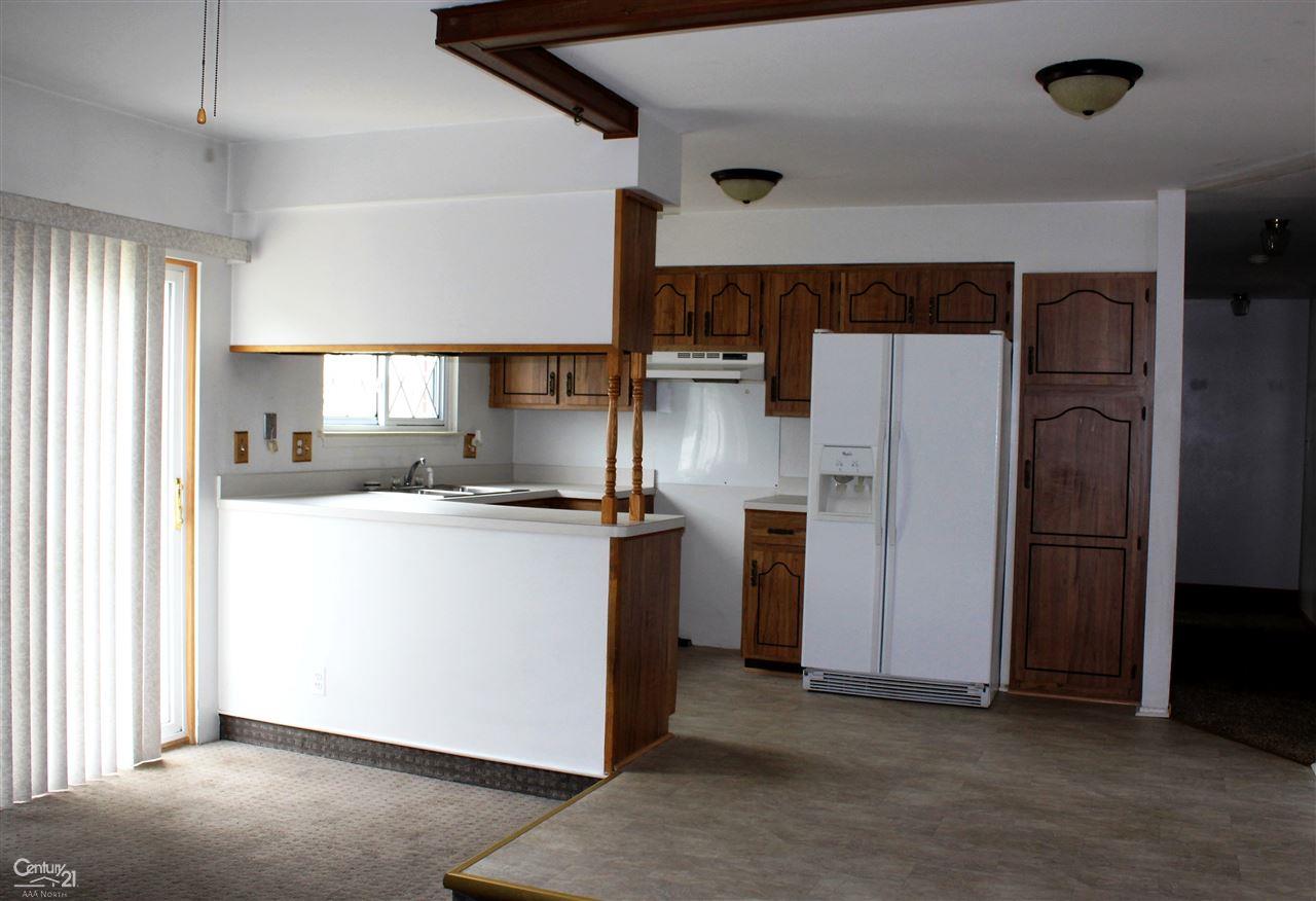 3409 Common Road Warren, MI 48092 - Photo 10 of 20