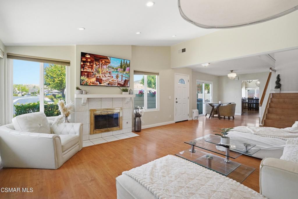 1896 Stow Street Simi Valley, CA 93063 - Photo 12 of 39