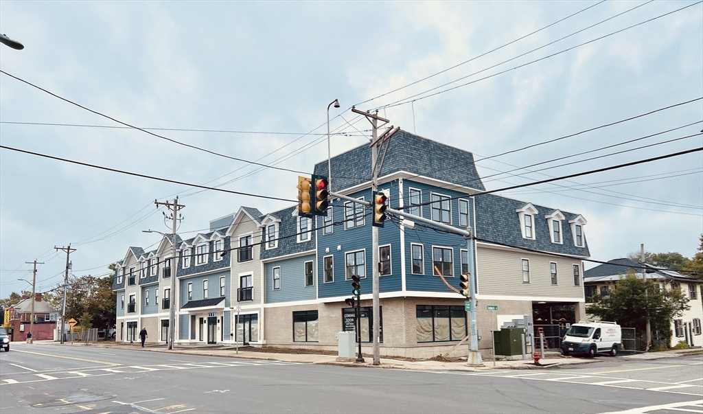 585 Washington Street, Unit MODEL Quincy, MA 02169 - Photo 33 of 35