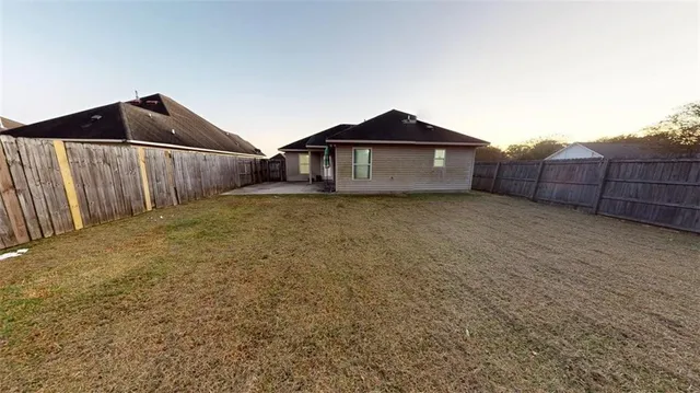 $260,000 | 38334 St Thomas Court, Gonzales, LA 70737