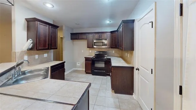 $260,000 | 38334 St Thomas Court, Gonzales, LA 70737