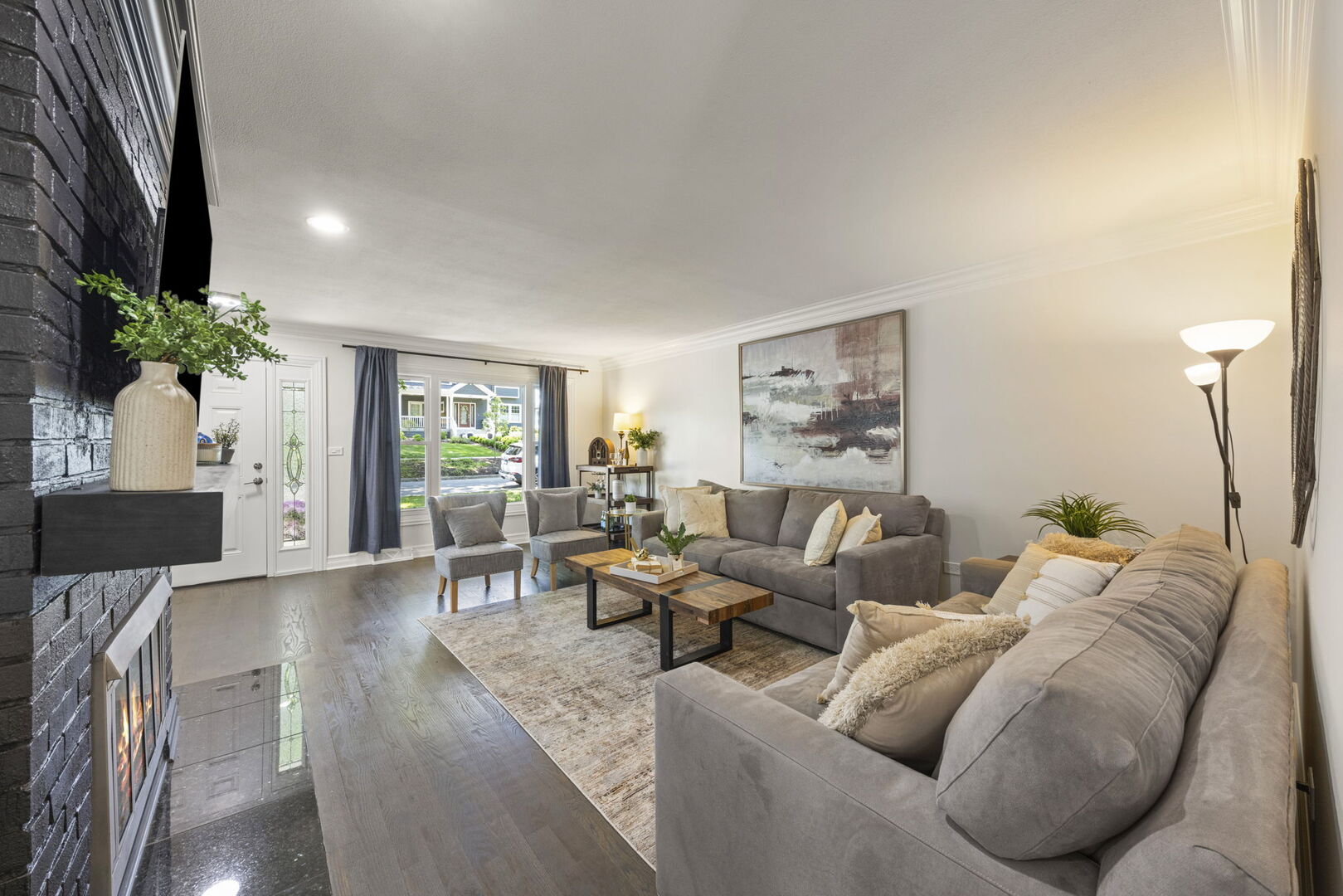 648 South Main Street Naperville, IL 60540 - Photo 7 of 39