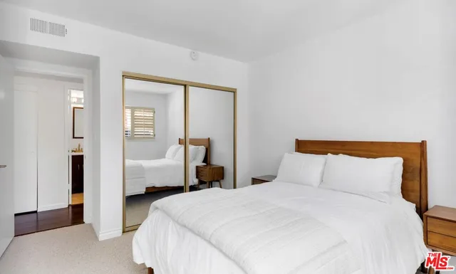 $4,200 | 5845 Doverwood Drive, Unit 302, Culver City, CA 90230