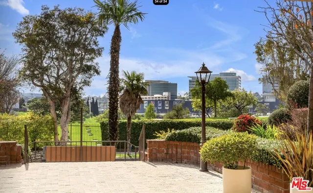 $4,200 | 5845 Doverwood Drive, Unit 302, Culver City, CA 90230