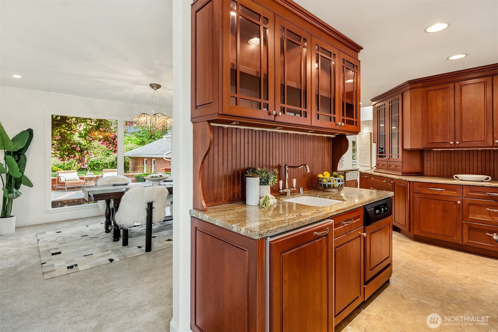 6 Diamond Ranch South Bellevue, WA 98004 - Photo 14 of 40