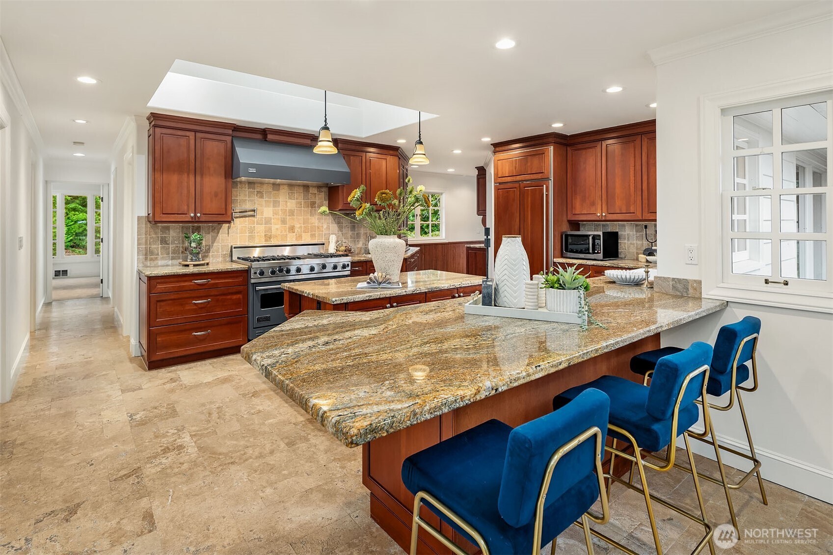 6 Diamond Ranch South Bellevue, WA 98004 - Photo 15 of 40