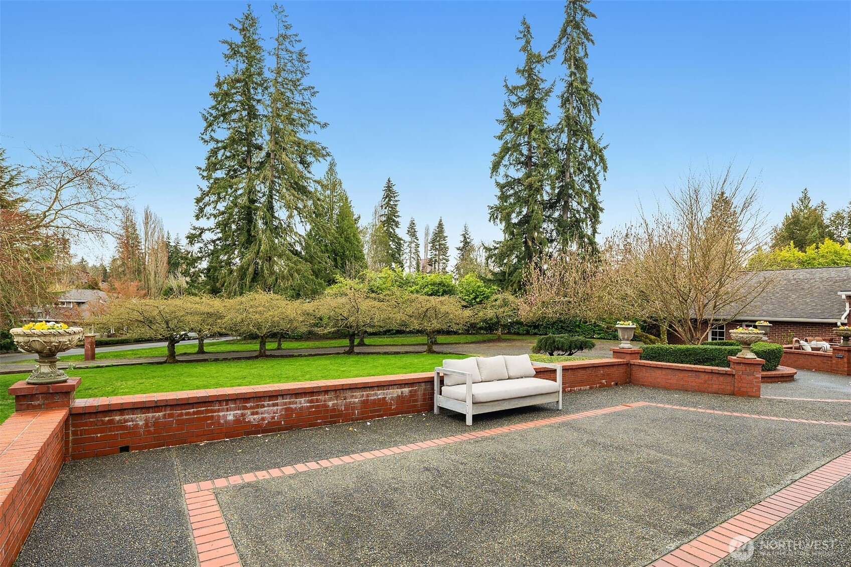 6 Diamond Ranch South Bellevue, WA 98004 - Photo 34 of 40