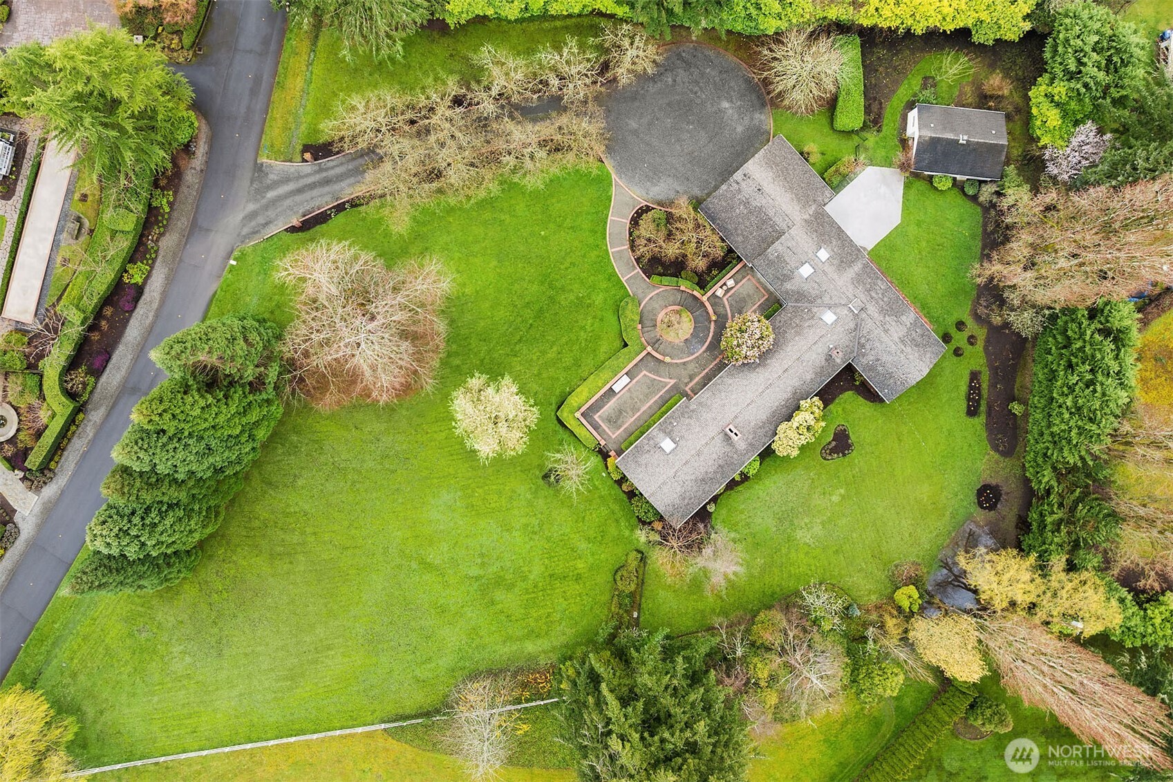 6 Diamond Ranch South Bellevue, WA 98004 - Photo 36 of 40