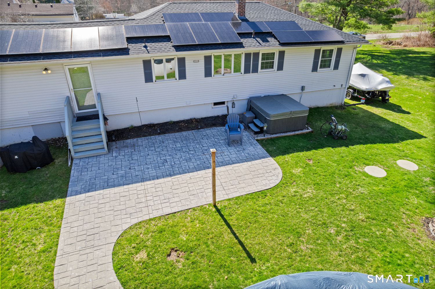 9 Meehan Road Woodstock, CT 06281 - Photo 4 of 31