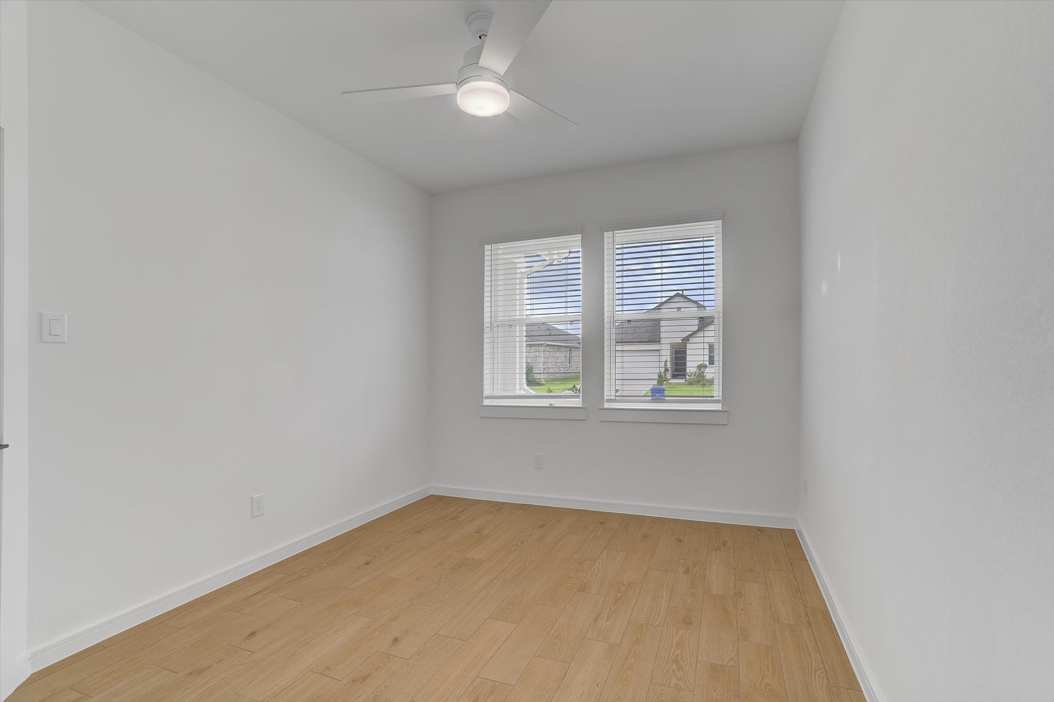 8438 Bay Rdg Circle Baytown, TX 77523 - Photo 19 of 44 an empty room with a window