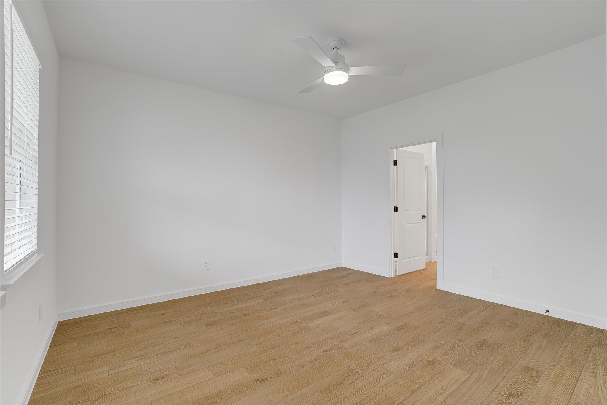 8438 Bay Rdg Circle Baytown, TX 77523 - Photo 24 of 44 a view of an empty room