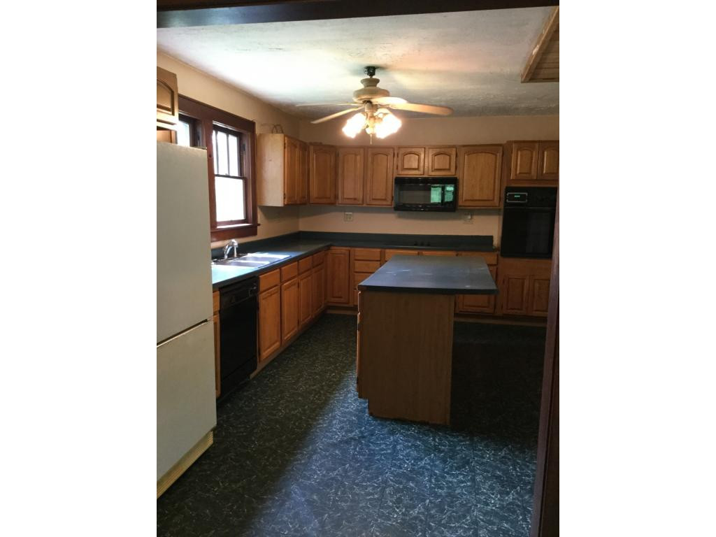 22287 Benhams Road Bristol, VA 24202 - Photo 3 of 18 Photo 3