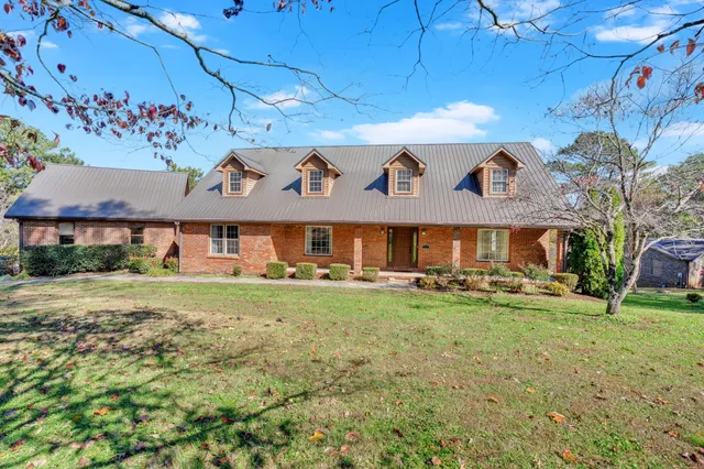 $599,000 | 267 Golf Course Lane, Winchester, TN 37398