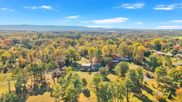$599,000 | 267 Golf Course Lane, Winchester, TN 37398