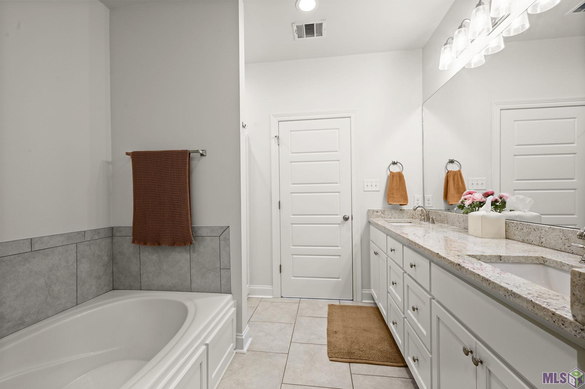 8140 Stonelake Cir Avenue East Baton Rouge, LA 70820 - Photo 17 of 20