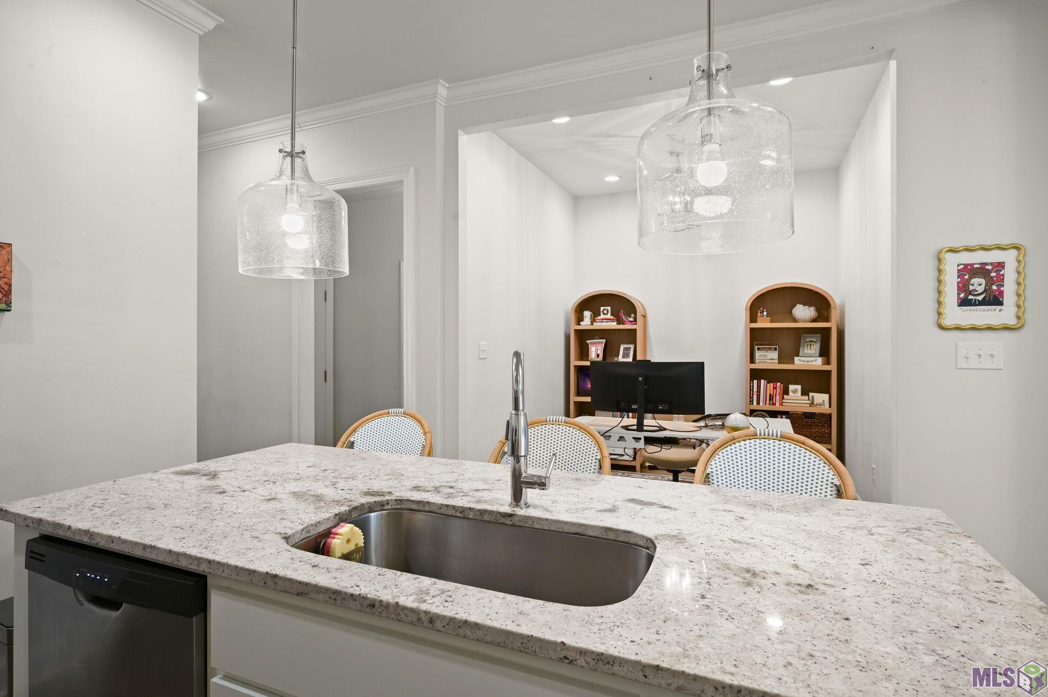 8140 Stonelake Cir Avenue East Baton Rouge, LA 70820 - Photo 9 of 20