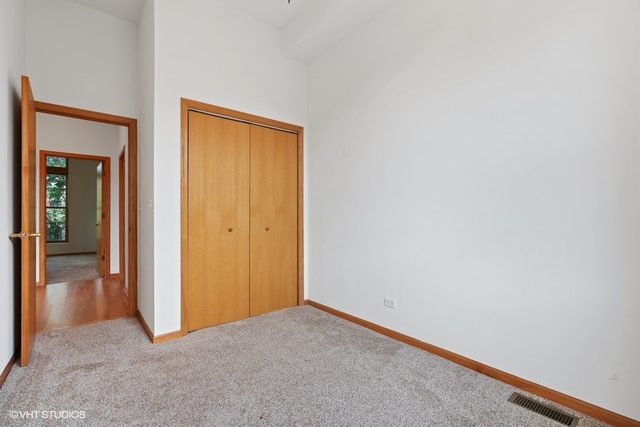 15 North Ada Street Chicago, IL 60607 - Photo 14 of 31