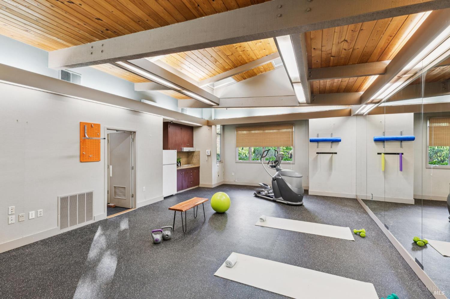 230 Summit Avenue San Rafael, CA 94901 - Photo 54 of 57