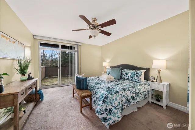 a view of a walk in closet