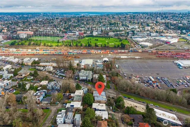 $569,000 | 2551 Thorndyke Avenue West, Unit 102, Seattle, WA 98199